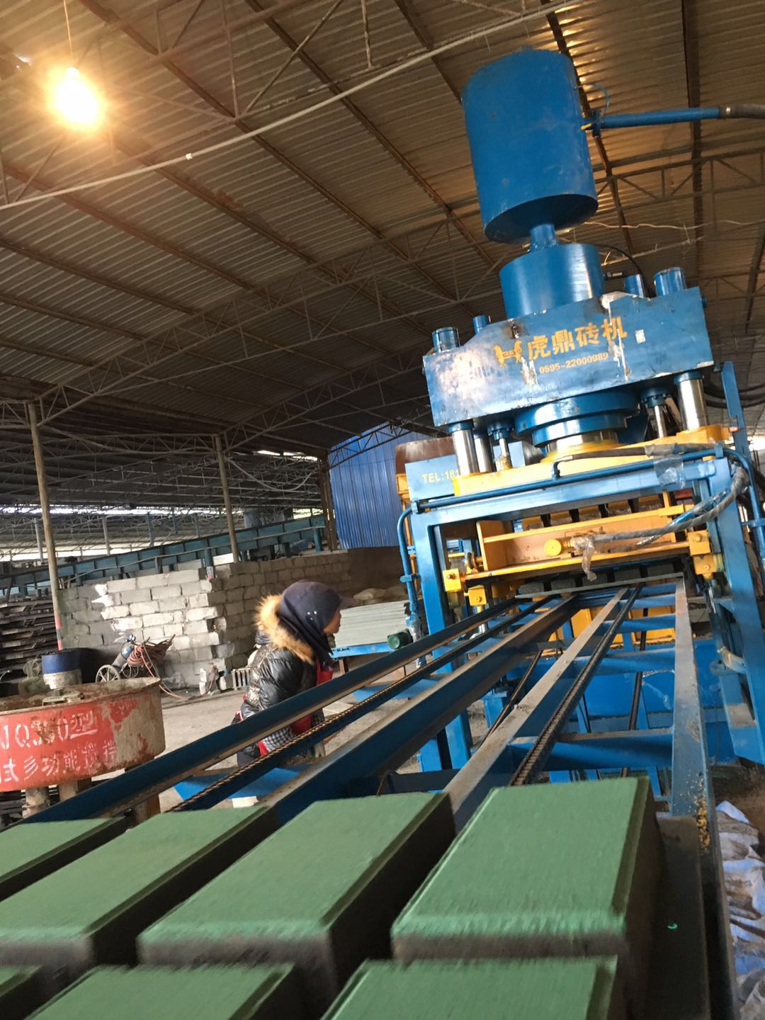 靜壓制磚機廠家 虎鼎磚機