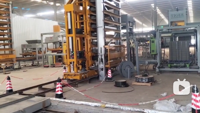 全自動靜壓磚機生產(chǎn)線 子母車養(yǎng)護自動碼磚機碼垛打包